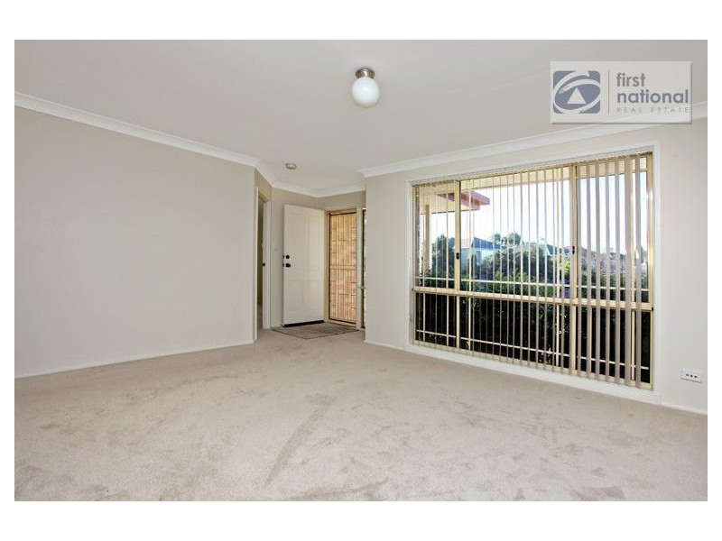 6 Benbow Close, Stanhope Gardens NSW 2768