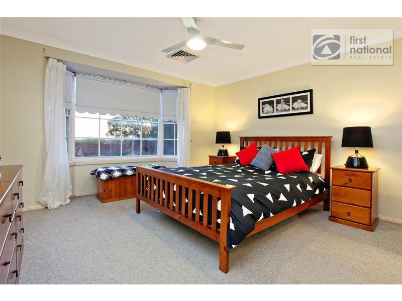 6 Icarus Place, Quakers Hill NSW 2763