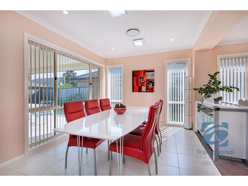 11 Pebble Crescent, The Ponds NSW 2769