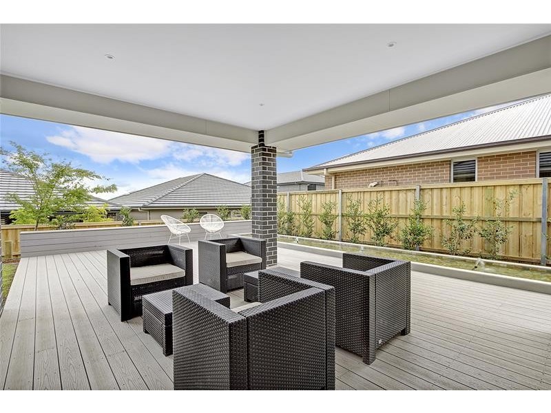 148 Ridgeline Drive, The Ponds NSW 2769