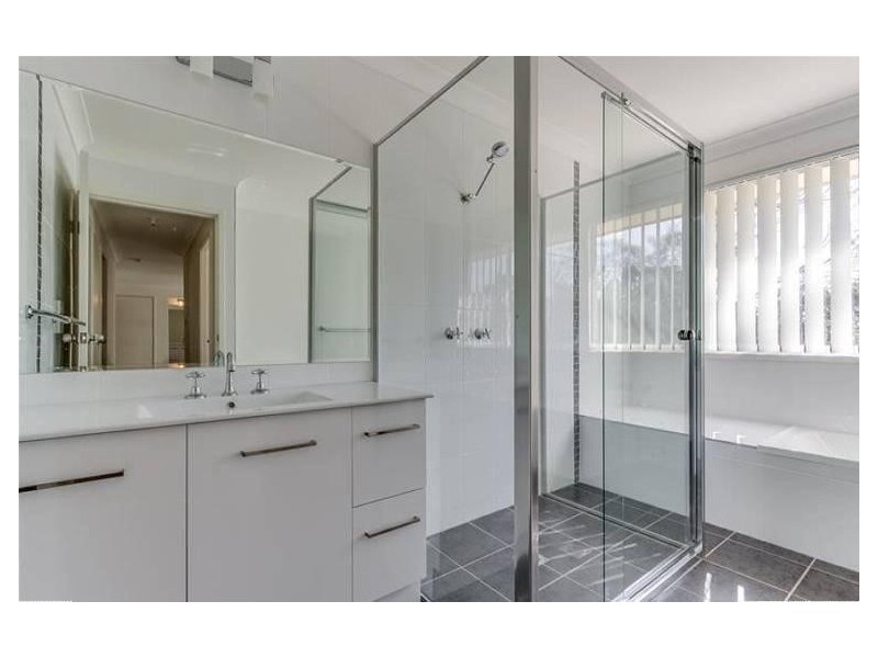 48 Pendley Crescent, Quakers Hill NSW 2763