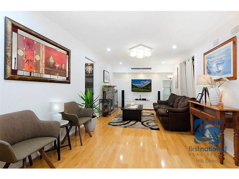 2 Warrimoo Drive, Quakers Hill NSW 2763