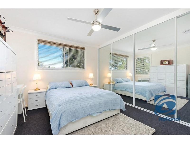 2 Warrimoo Drive, Quakers Hill NSW 2763