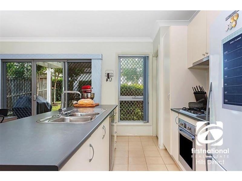94 Stanhope Parkway, Stanhope Gardens NSW 2768