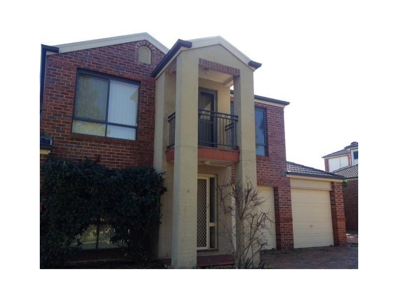 8 Greendale Terrace, Quakers Hill NSW 2763