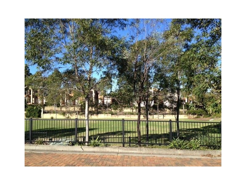 8 Greendale Terrace, Quakers Hill NSW 2763