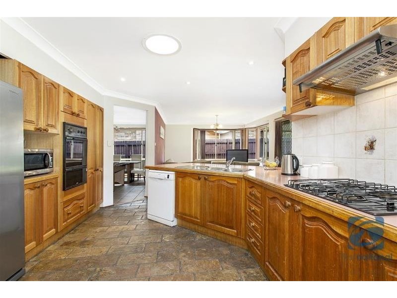 2  Cotton Grove, Stanhope Gardens NSW 2768