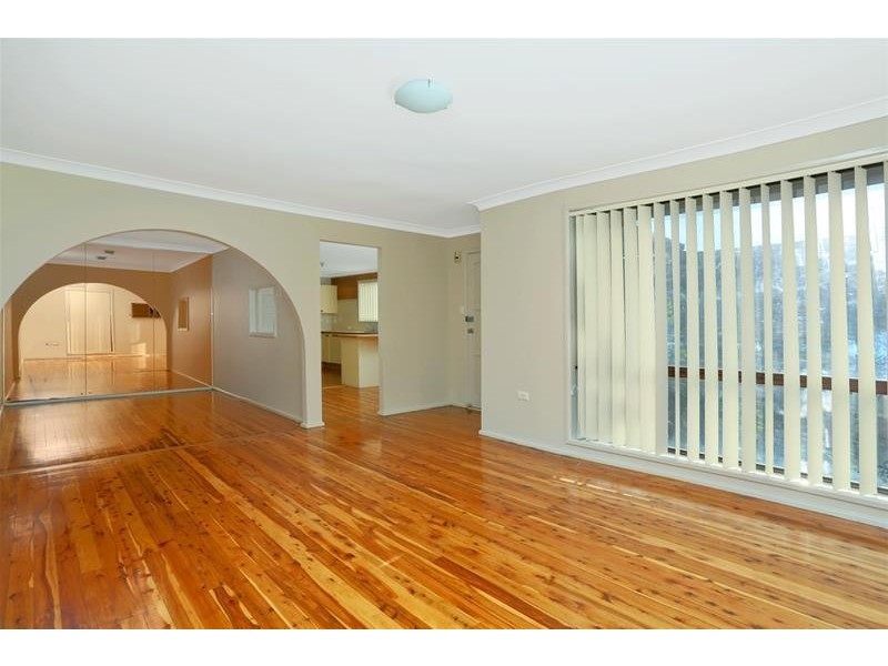 31 Kolodong Drive, Quakers Hill NSW 2763