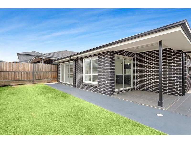 6 Blackheath Street, The Ponds NSW 2769