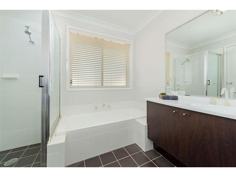 1 Midlands Terrace, Stanhope Gardens NSW 2768