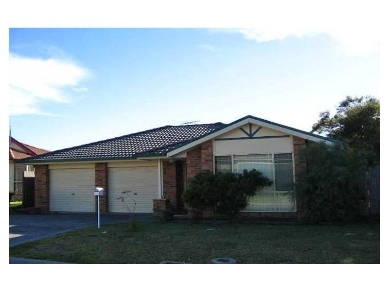 2 Bangalow Place, Stanhope Gardens NSW 2768