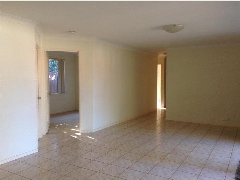 2 Bangalow Place, Stanhope Gardens NSW 2768