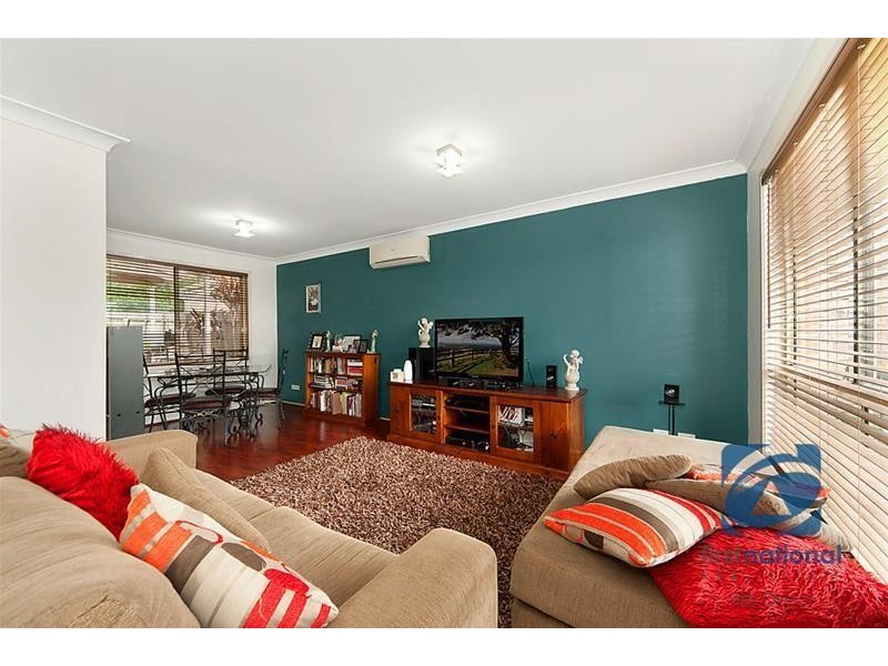 19 Mazari Grove, Stanhope Gardens NSW 2768