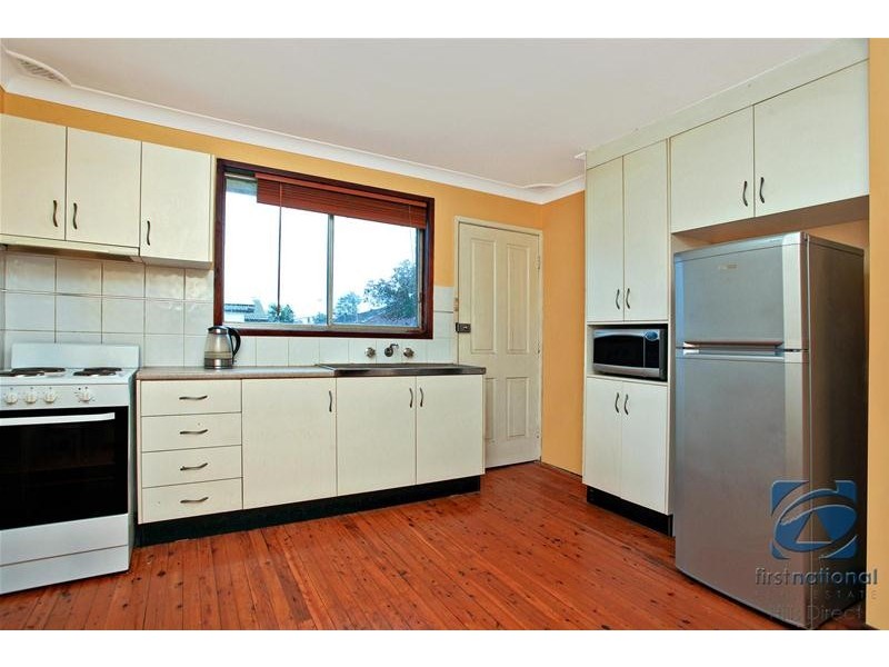 81 Railway Road, Quakers Hill NSW 2763