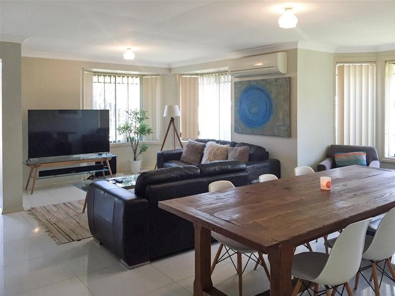 5 Candice Crescent, Stanhope Gardens NSW 2768