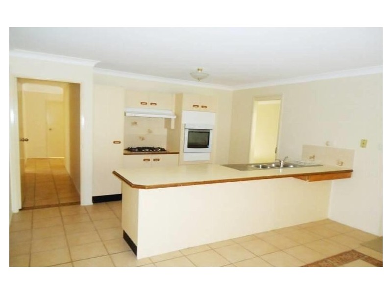 118 Farnham Road, Quakers Hill NSW 2763