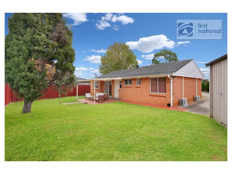 11 Penn Crescent, Quakers Hill NSW 2763