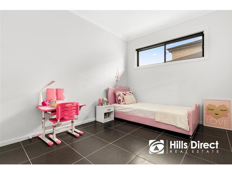 141 Longerenong Avenue, Box Hill NSW 2765