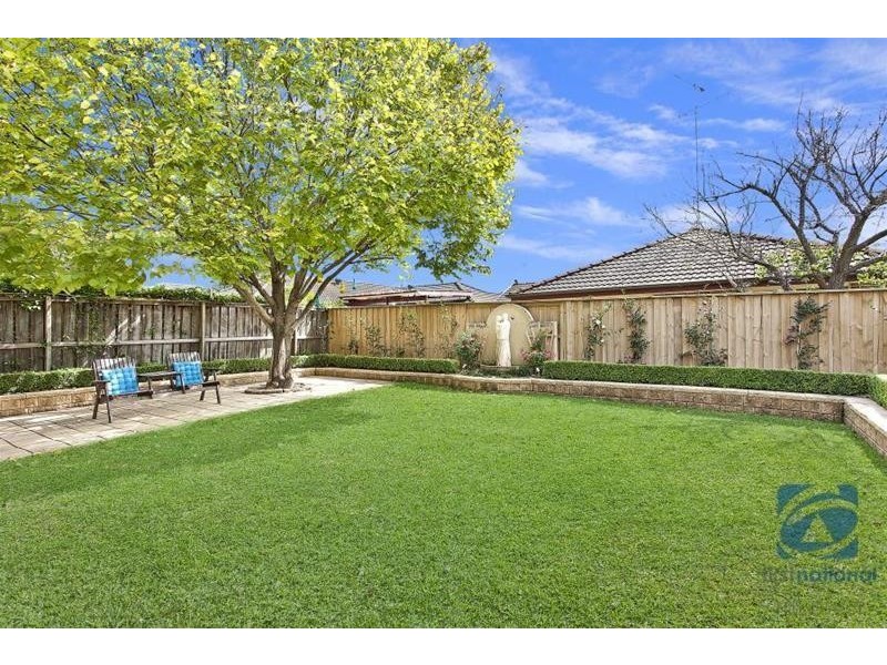 4 Cycas Place, Stanhope Gardens NSW 2768