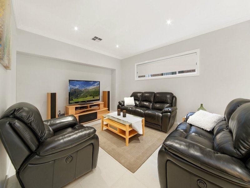 30 Fairfax Street, The Ponds NSW 2769