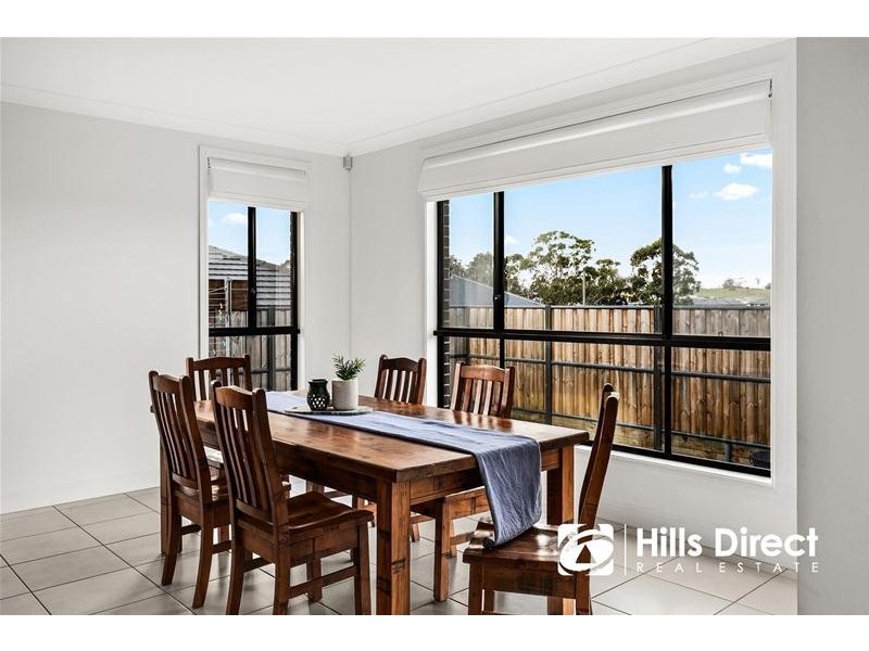 114 Pridham Avenue, Box Hill NSW 2765