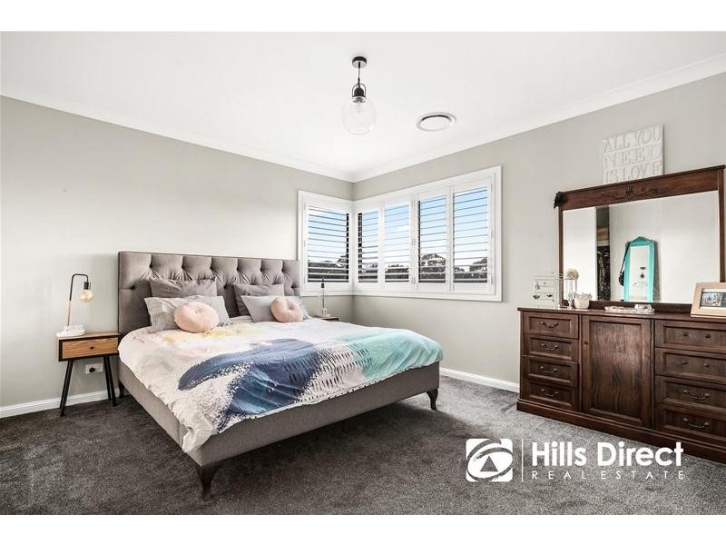 114 Pridham Avenue, Box Hill NSW 2765