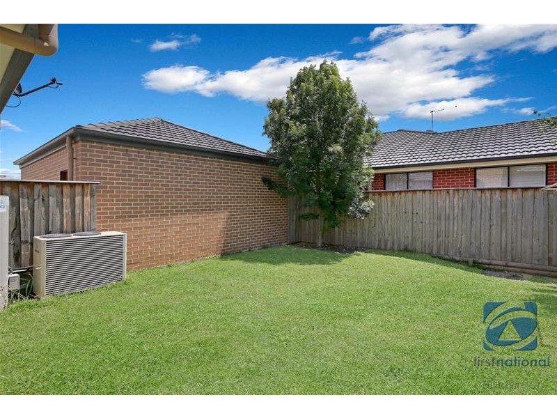 24 Turon Crescent, The Ponds NSW 2769