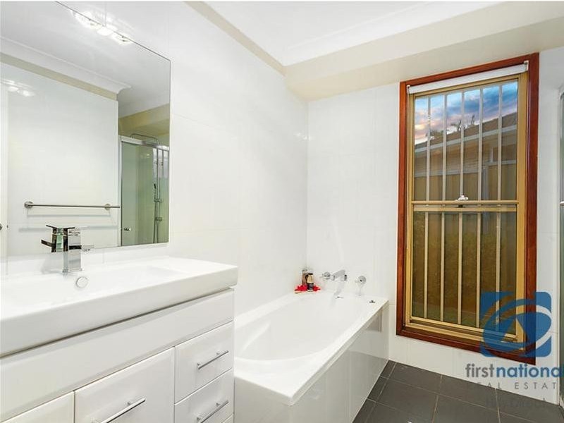 5 Egret Place, Quakers Hill NSW 2763