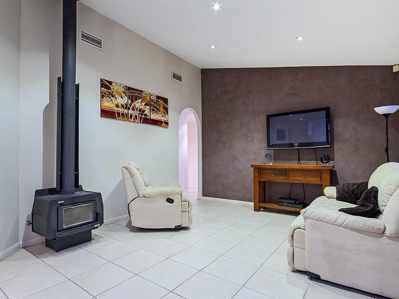 34 Phoenix Avenue, Stanhope Gardens NSW 2768