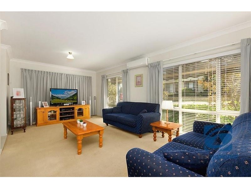 12 Eccles Way, Stanhope Gardens NSW 2768