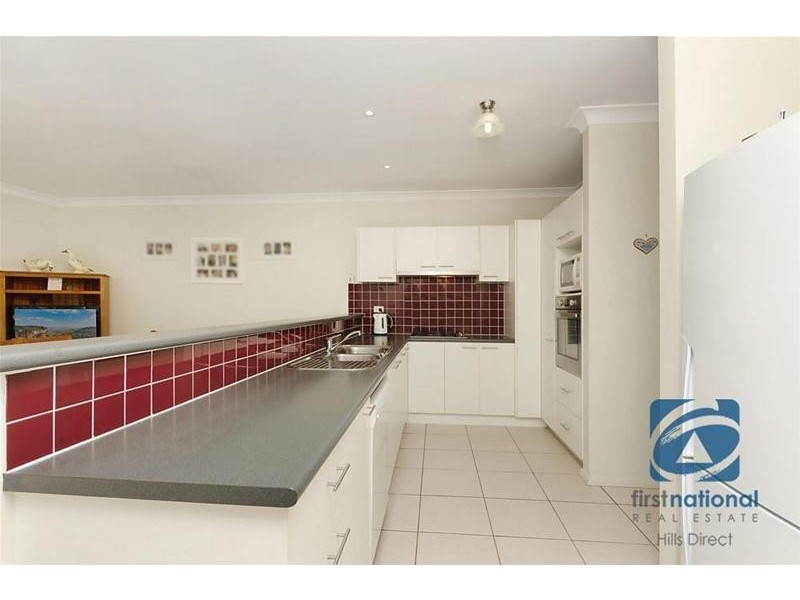 12 Eccles Way, Stanhope Gardens NSW 2768