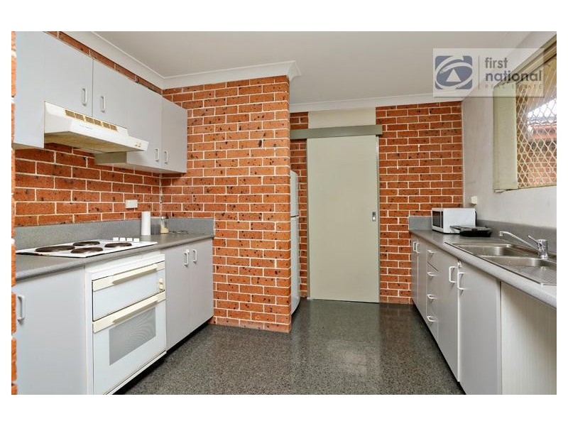 1/3 Isaac Place, Quakers Hill NSW 2763
