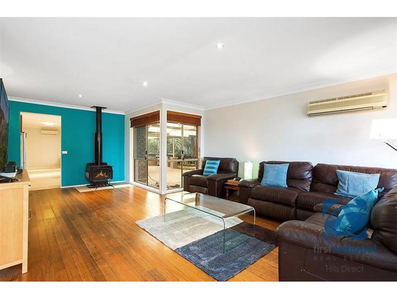 15 Calandra Avenue, Quakers Hill NSW 2763