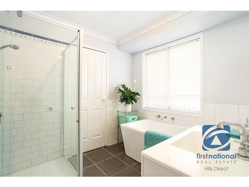 15 Calandra Avenue, Quakers Hill NSW 2763