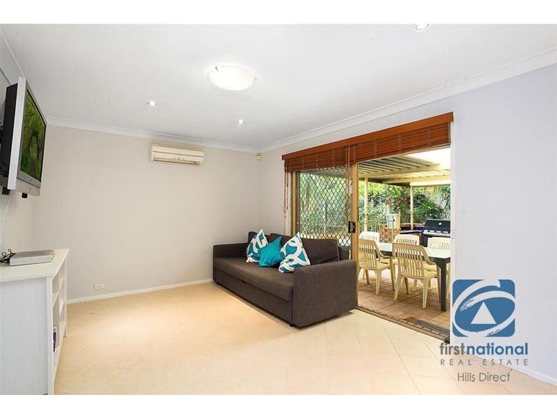 15 Calandra Avenue, Quakers Hill NSW 2763