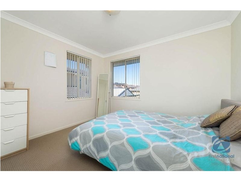 1 Greenview Parade, The Ponds NSW 2769