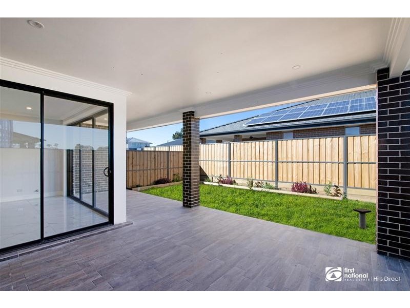 11 Perlite Terrace, Box Hill NSW 2765