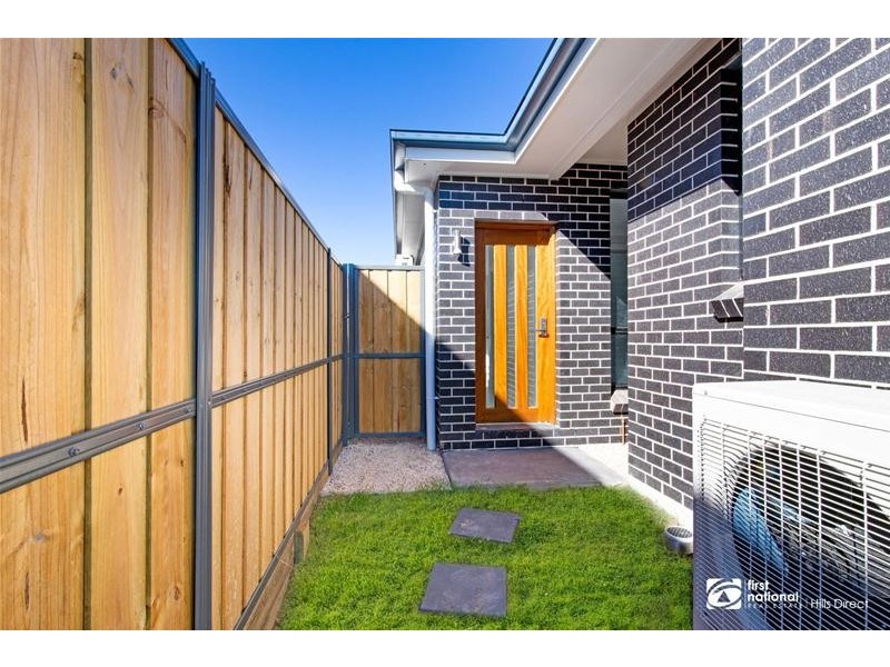 11 Perlite Terrace, Box Hill NSW 2765