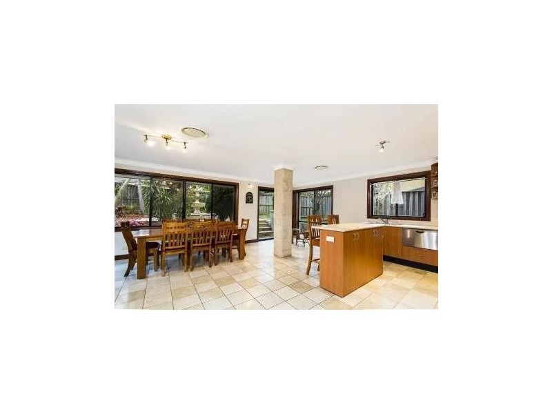 20 Navajo Close, Stanhope Gardens NSW 2768