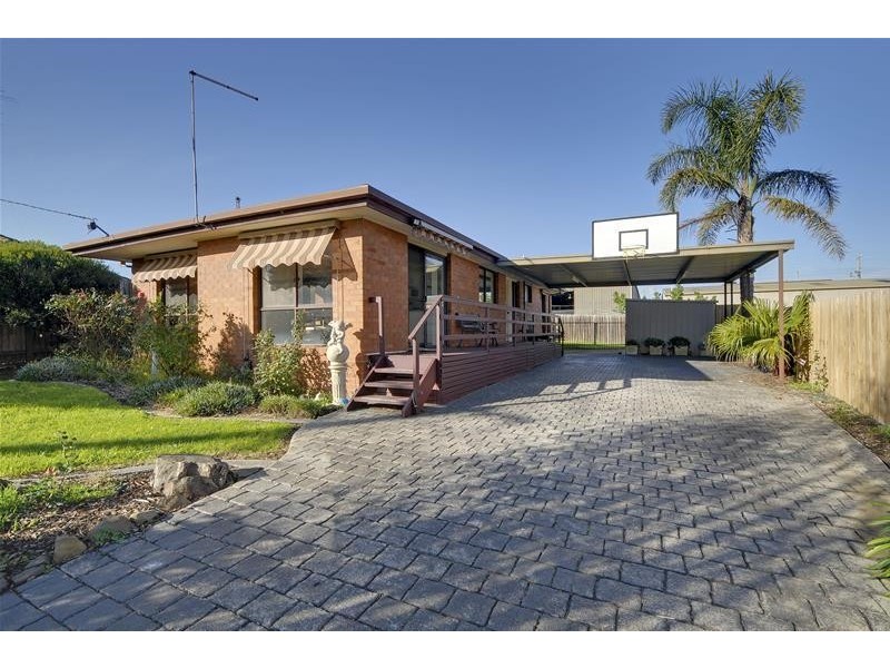 21 Burnet Place, Traralgon VIC 3844