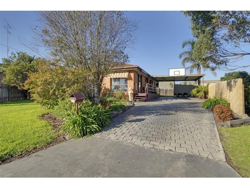 21 Burnet Place, Traralgon VIC 3844