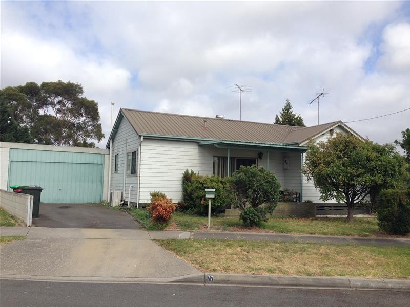 1 Cross’s Road, Traralgon VIC 3844