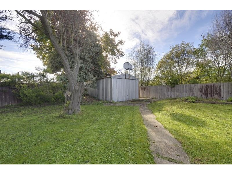 8 Davis Court, Traralgon VIC 3844