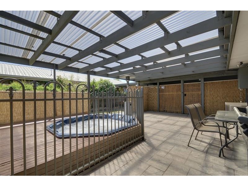 14 Blair Athol Drive, Traralgon VIC 3844