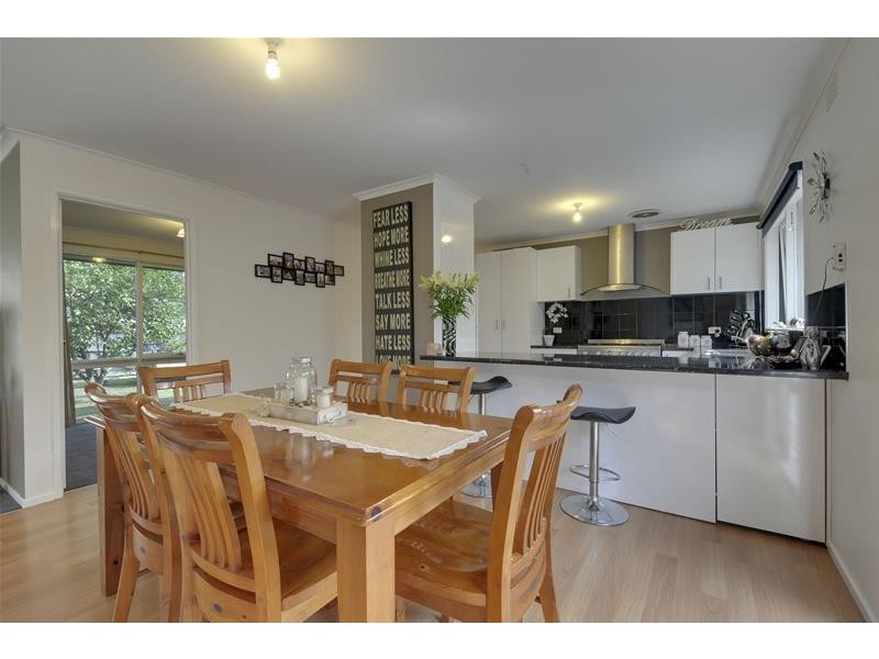 72 Queen Street, Rosedale VIC 3847