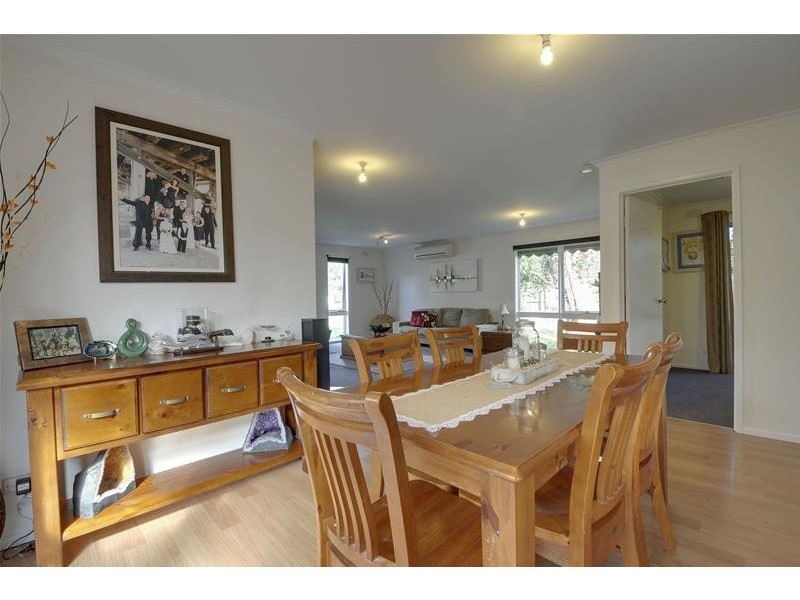 72 Queen Street, Rosedale VIC 3847