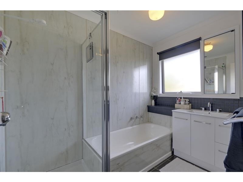 72 Queen Street, Rosedale VIC 3847