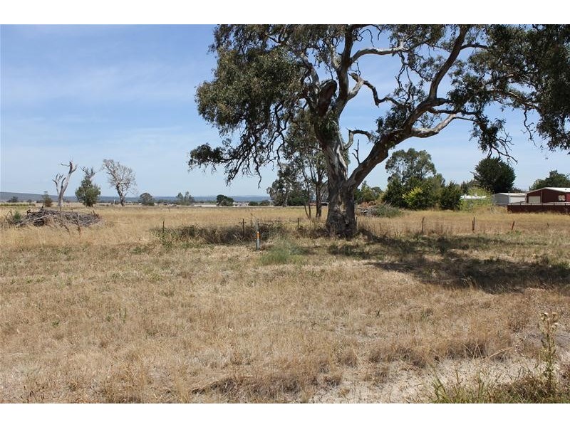 6 Longford Road, Rosedale VIC 3847