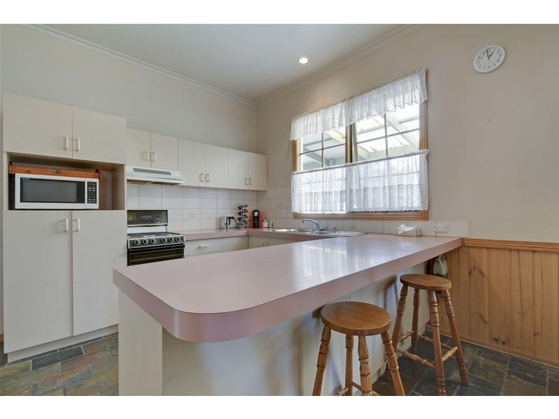 12-14 Timmins Street, Toongabbie VIC 3856