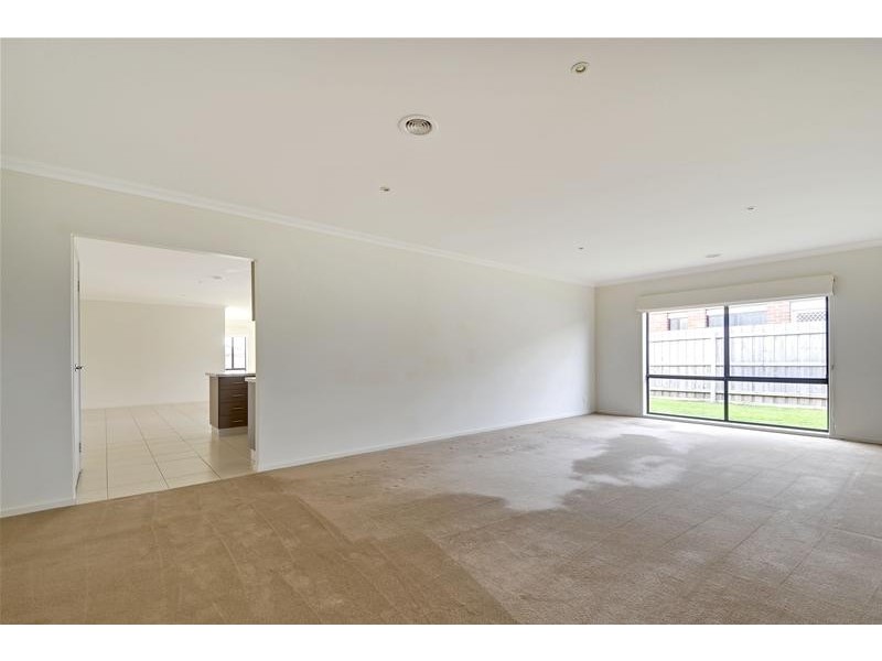 8 Donegal Avenue, Traralgon VIC 3844